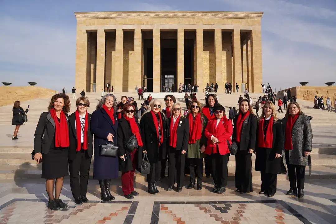 TÜKD 76. Yıl Dönümünde ATA’nın Huzurunda 13